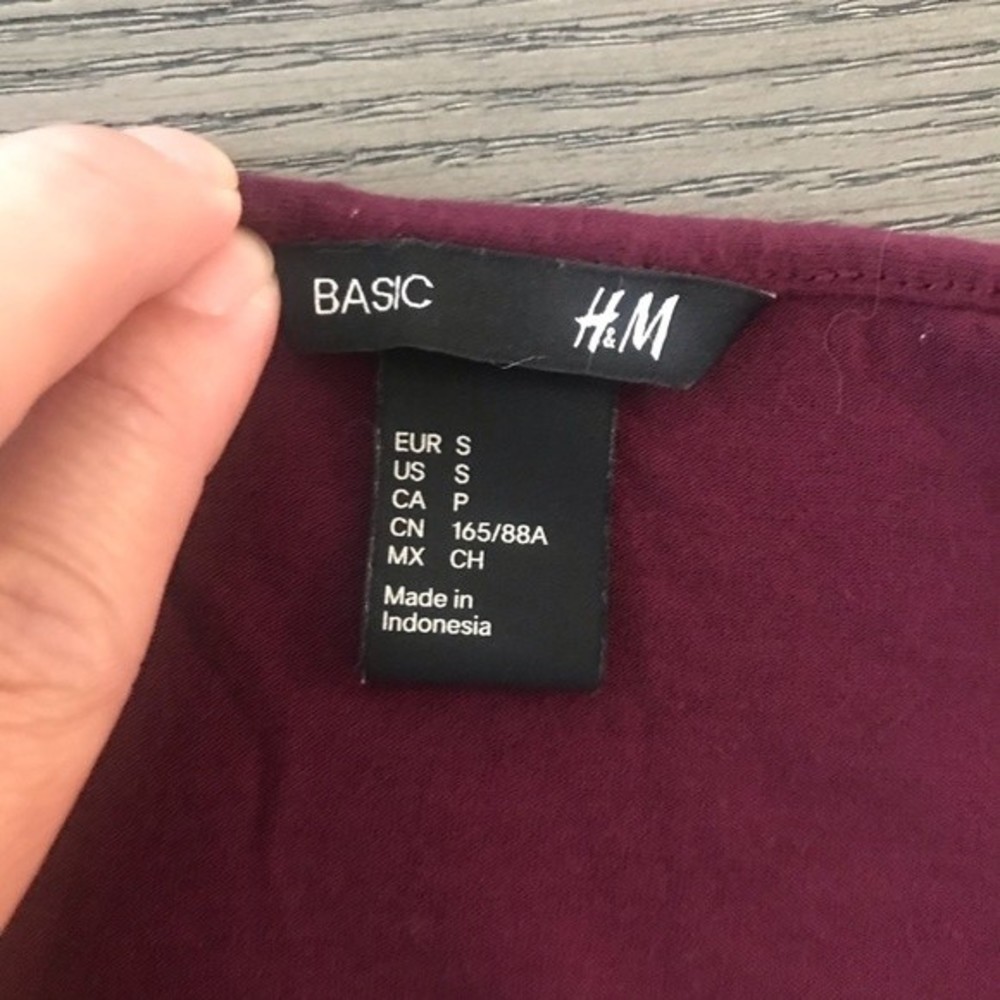 H&M Burgundy Red Sleeveless Cinched Waist Dress - Small - Picture 5 of 7